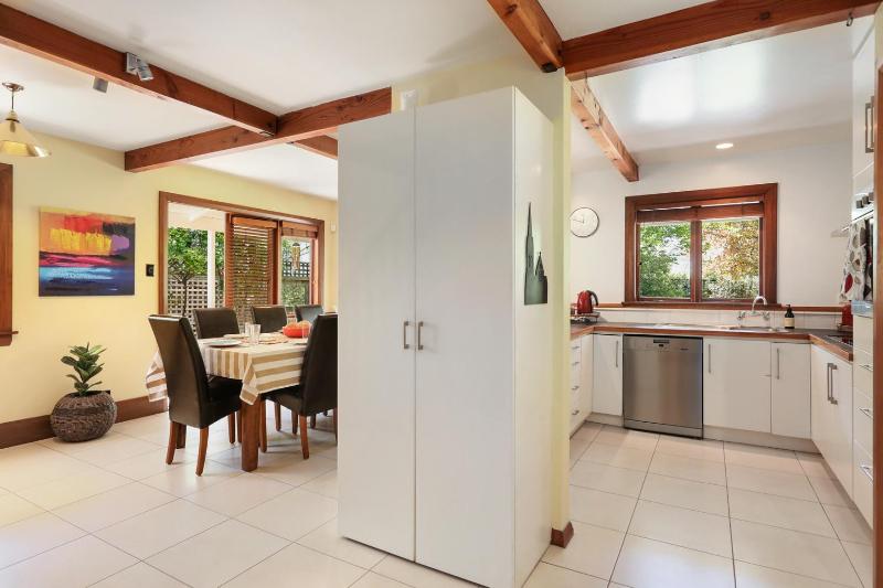 Fendalton Villa - Christchurch Holiday Home - image 8
