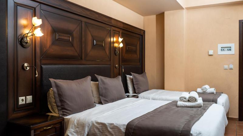 Triple Room with Forest and Mountain View image 1