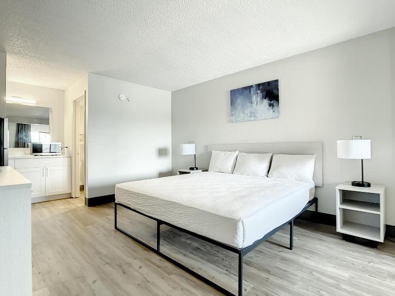 Stayable Suites Kissimmee West - image 25