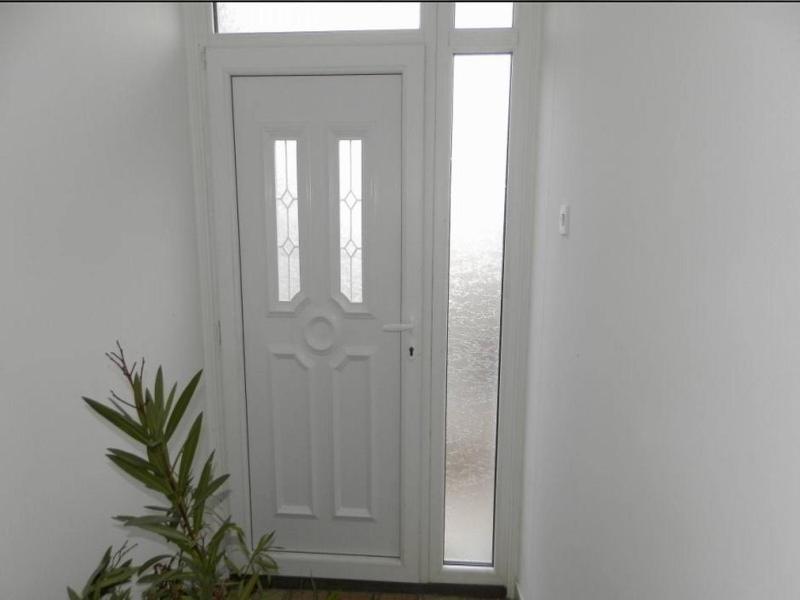 Apartment with Garden View image 3