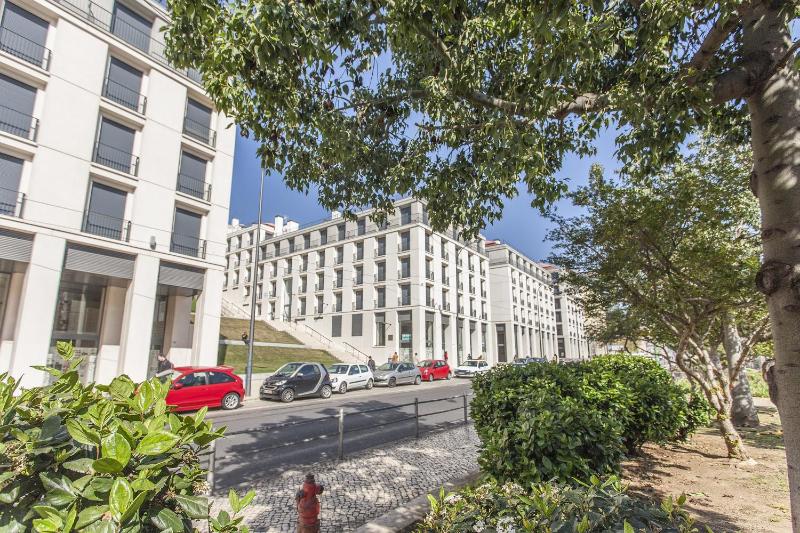 Bairrus Lisbon Apartments - Mello - image 3
