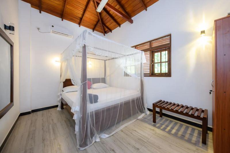 Deema's Villa - image 24