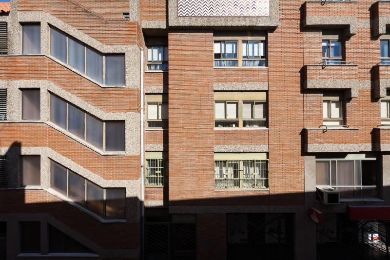 One-Bedroom Apartment image 2