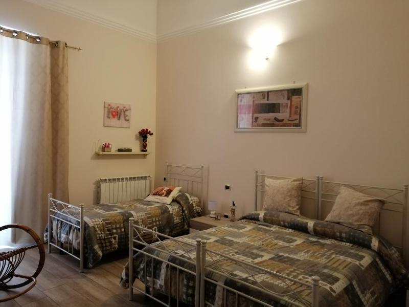Superior Triple Room image 4