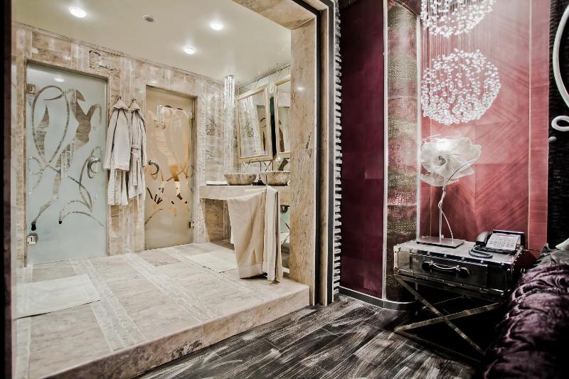 VIP Apartment - Country image 2