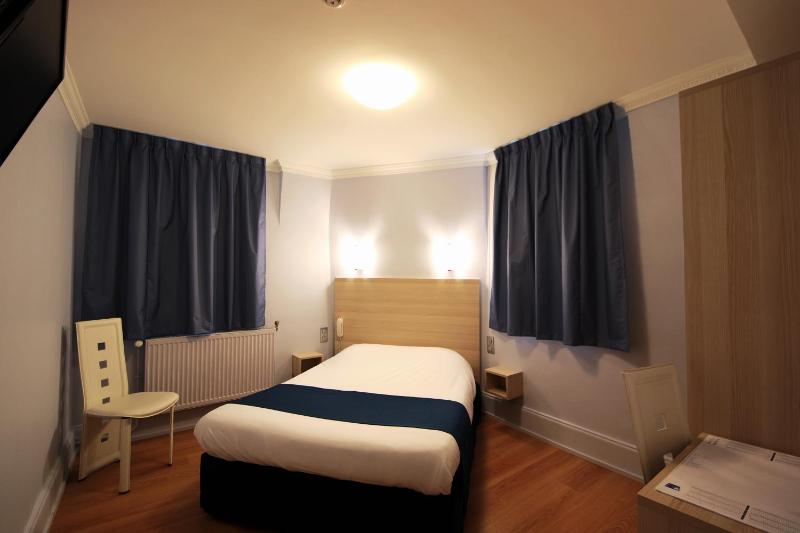 Comfort Double Room image 3