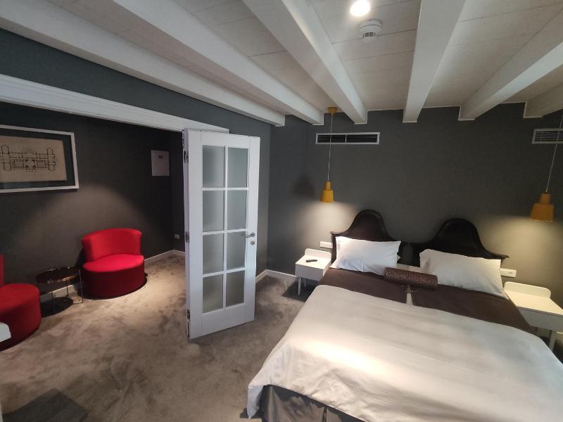 Superior Double or Twin Room image 1