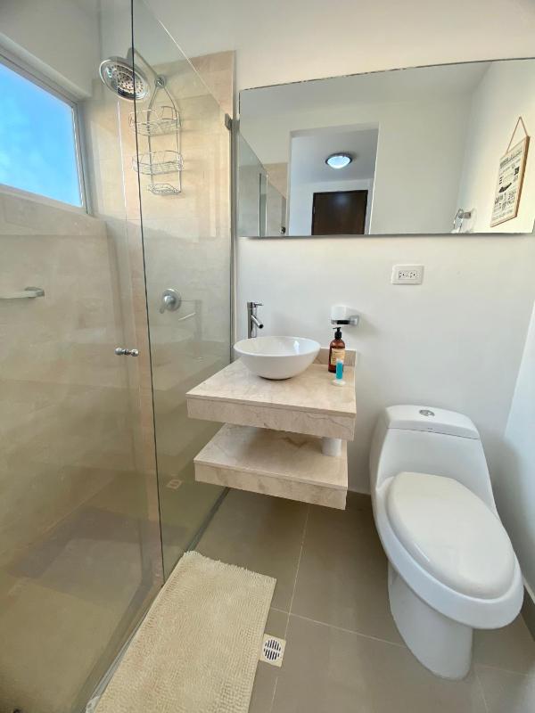 Atlantis Suites BAQ -Apartamento Moderno-2-BD - image 33