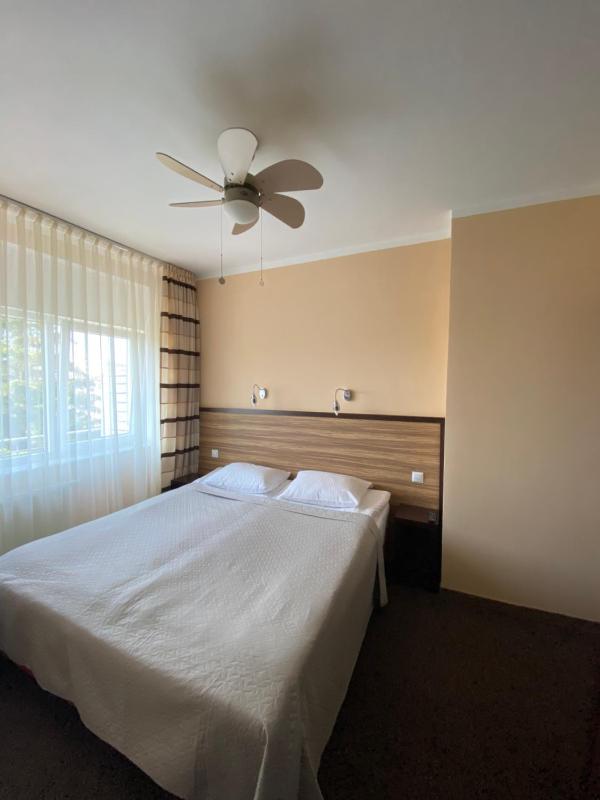 Junior Suite with Balcony image 4