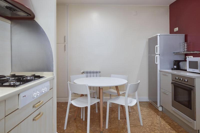 Zinema - Basque Stay - image 37