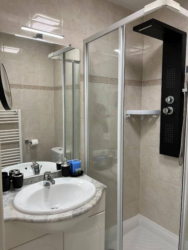 Apartment image 2
