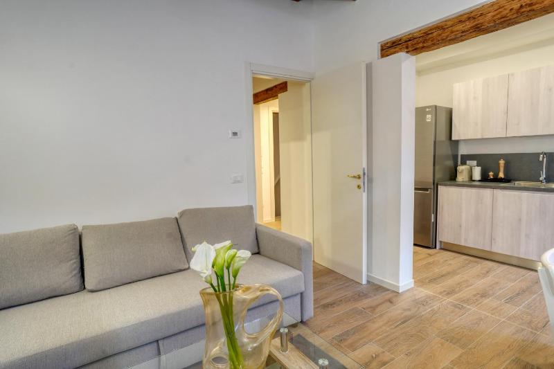 Ecco Suites Apartments - image 13