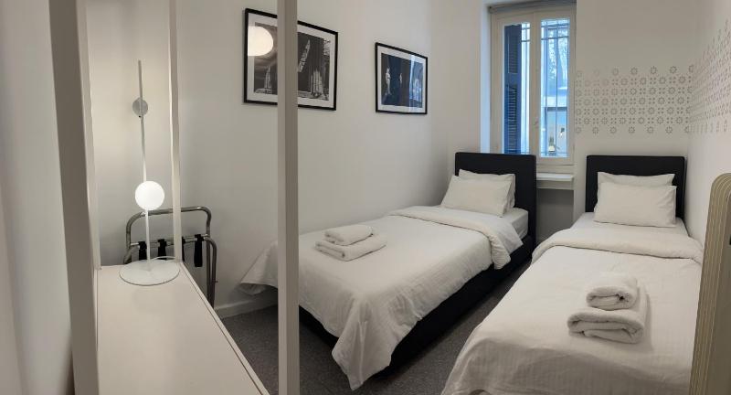 Deluxe Apartment image 3