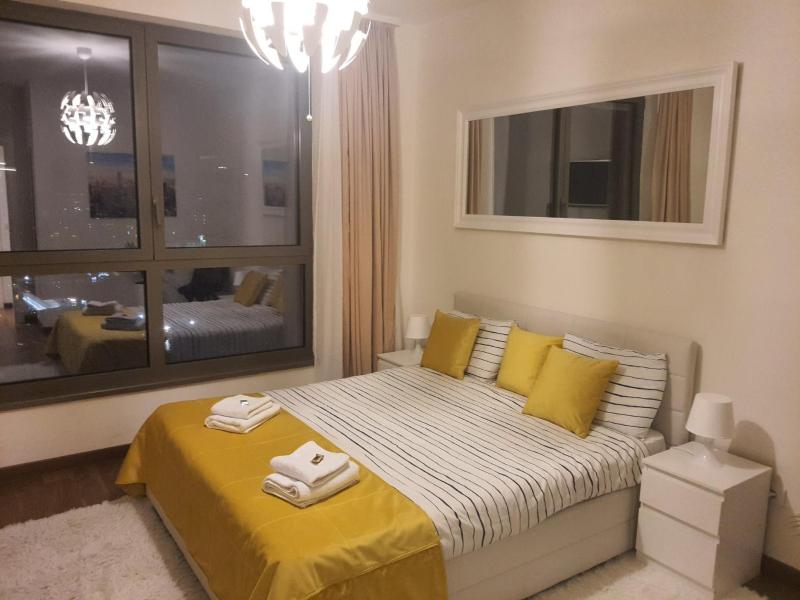 One-Bedroom Apartment image 4