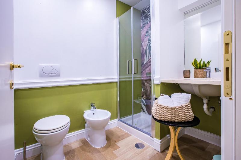 Classic Triple Room image 4