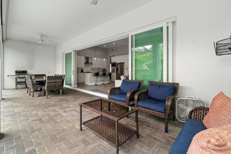 445 S. Heathwood - image 43