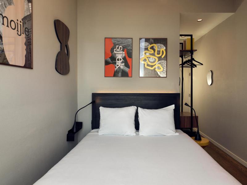 Basic Double Room image 1