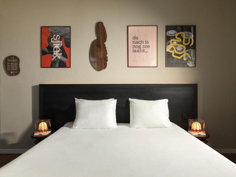 Extra Large Double Room image 4