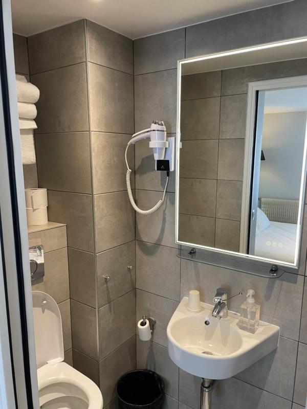 Superior Single Room image 2