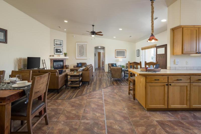 Cottonwoods 419 - image 15