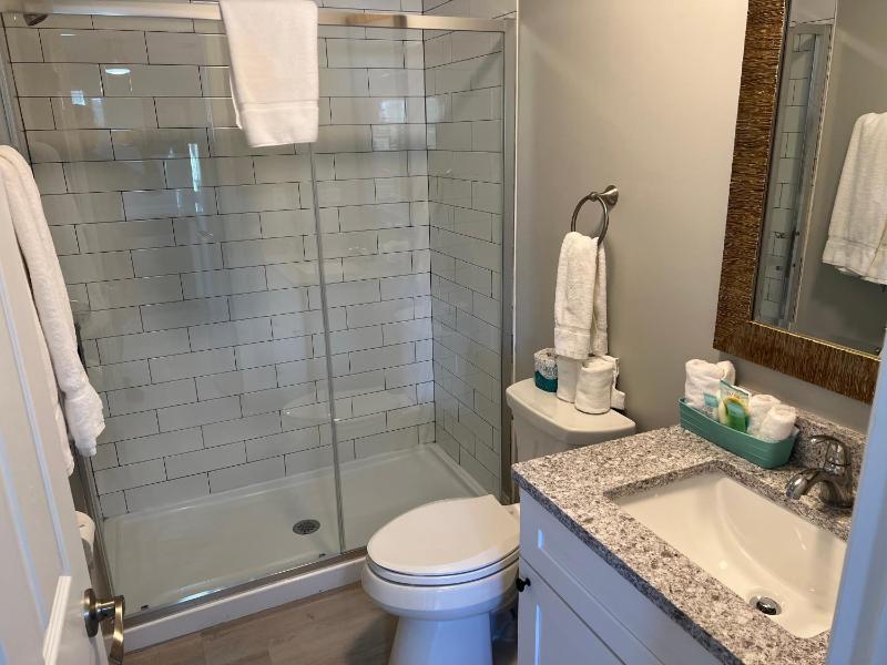 Marco Island Lakeside Inn - image 33
