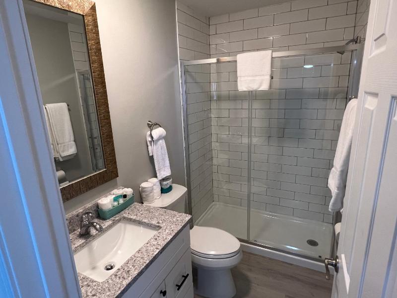 Marco Island Lakeside Inn - image 43