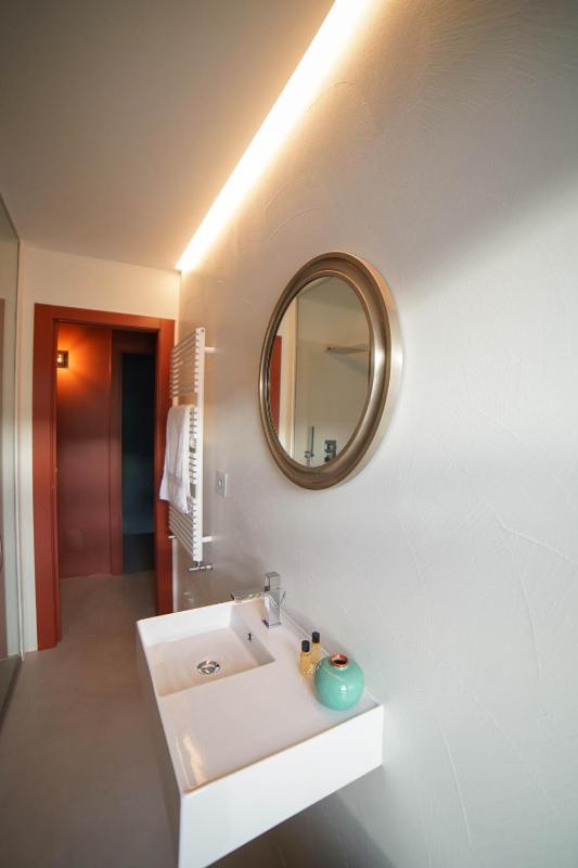 Parisina Design Rooms - image 49
