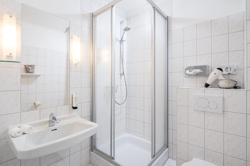 Single Room image 1