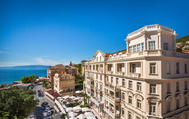 Hotel Bellevue - by Liburnia Hotels & Villas - image 1