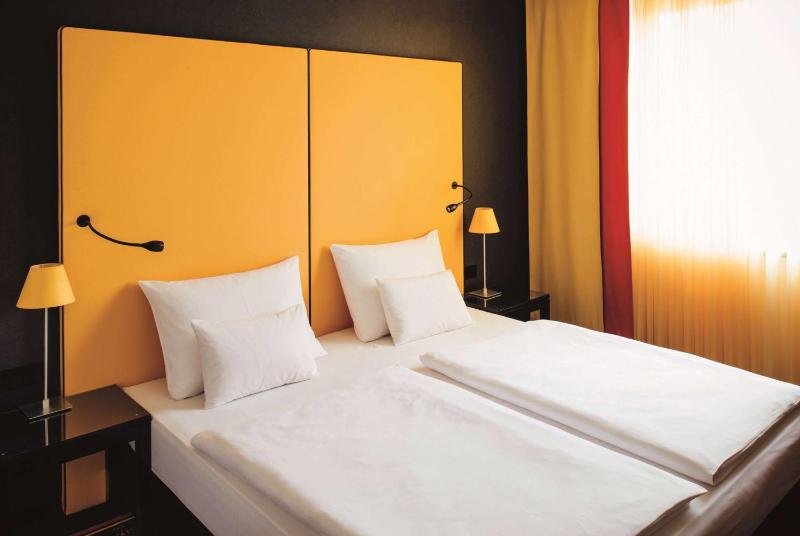 Executive Double Room image 1