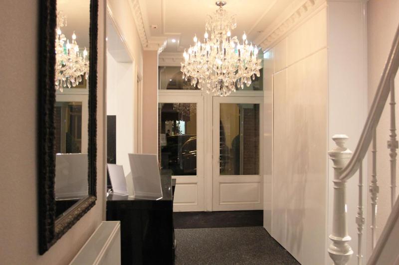 Sara's Boutique Hotel - image 14