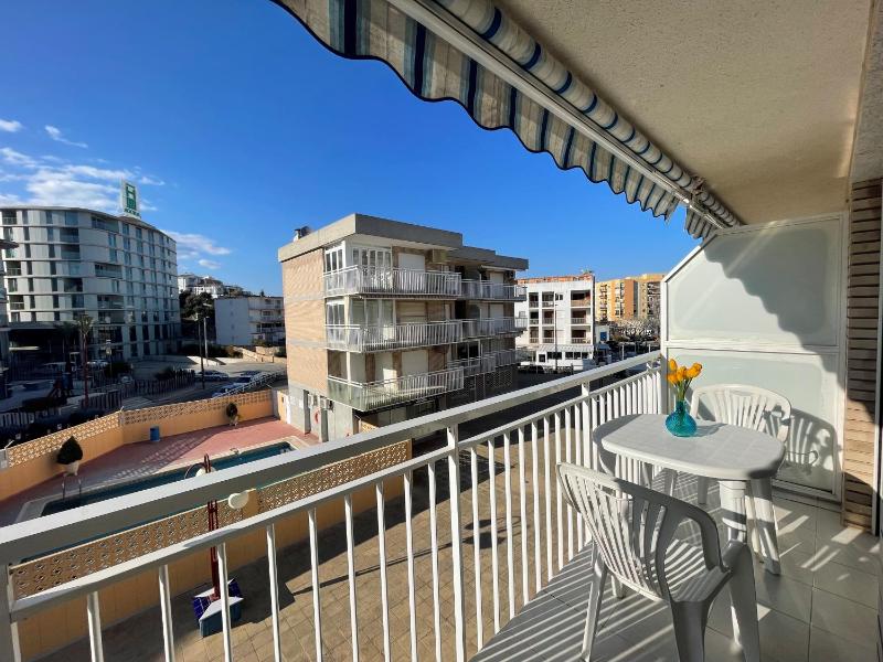 Apartment with Pool View  image 3