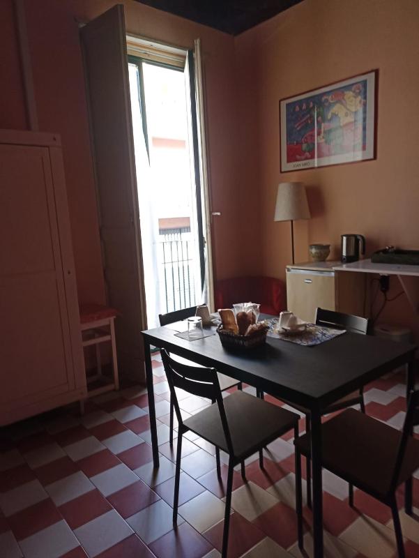 Quadruple Room with Balcony image 2