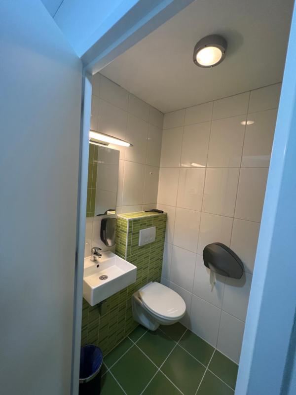 MAX Hotel Amsterdam - image 2
