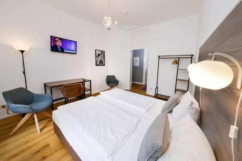 Old Town Apartments - image 5