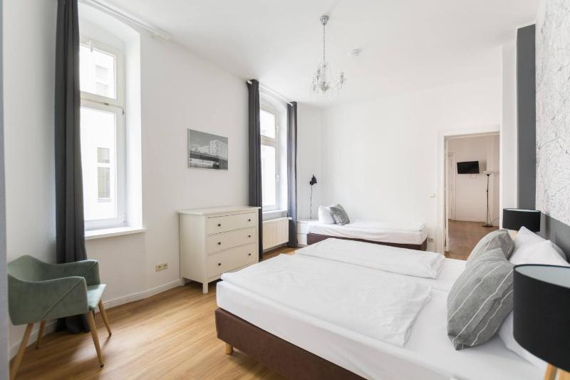 Old Town Apartments - image 7