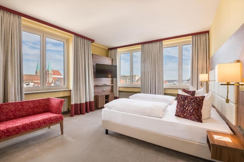 Double Suite image 2