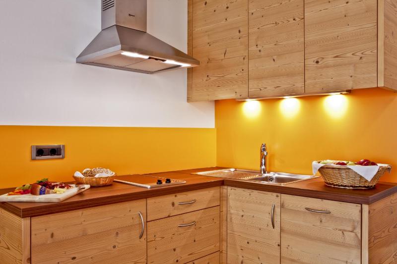 One-Bedroom Apartment image 1