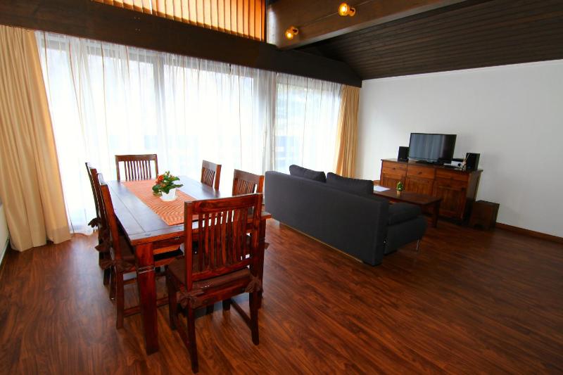 Superior Apartment image 3