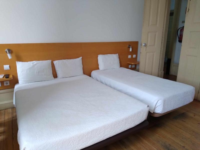 Triple Room image 3