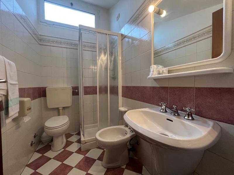 Triple Room image 2