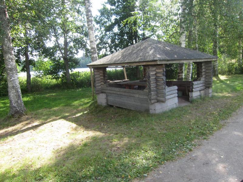 One-Bedroom Cottage with Sauna image 4