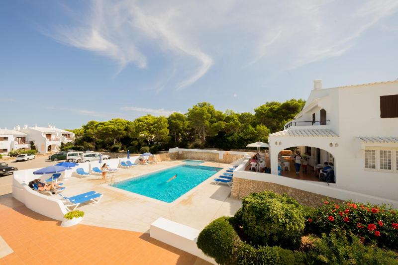 Apartamentos Sa Cala - image 2