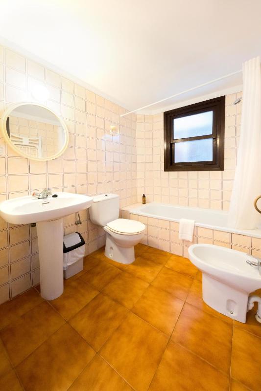 Apartamentos Sa Cala - image 47