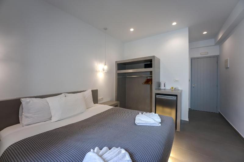 Budget Double or Twin Room image 3