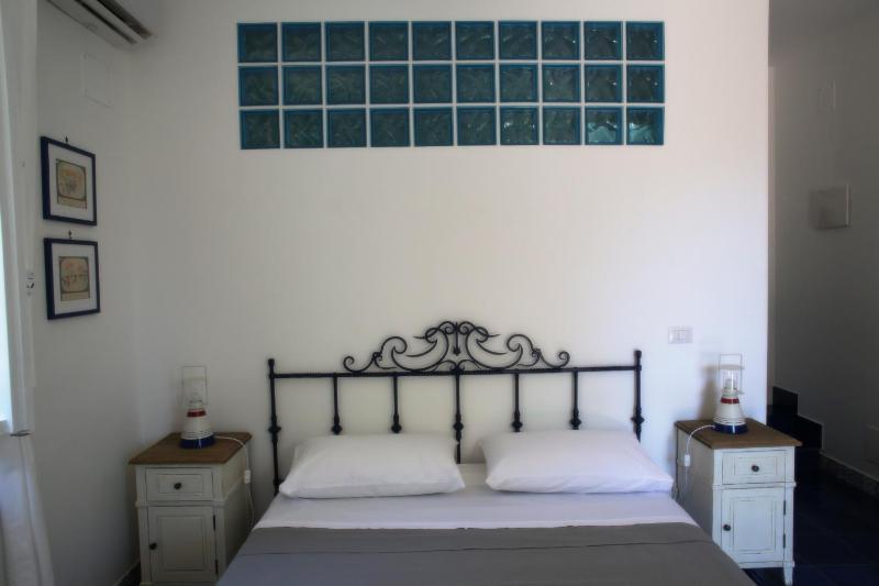 Double Room with Terrace image 3