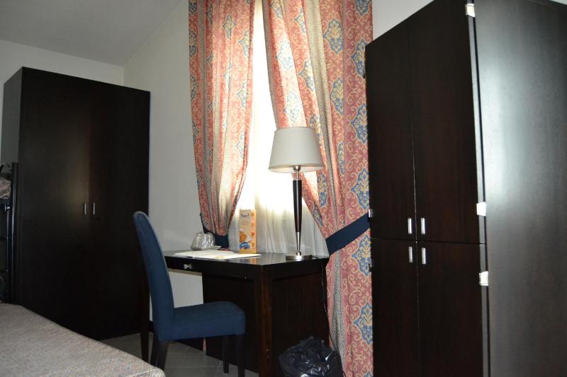 Triple Room image 3