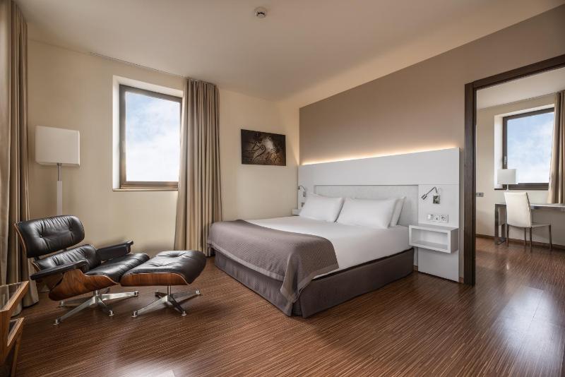 Superior Double Room image 2