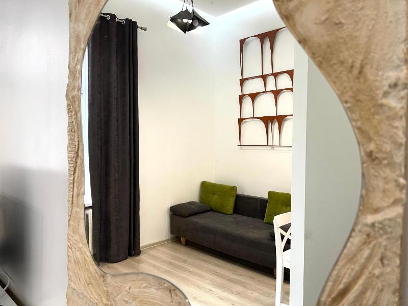 Kyiv White Apartment - image 14