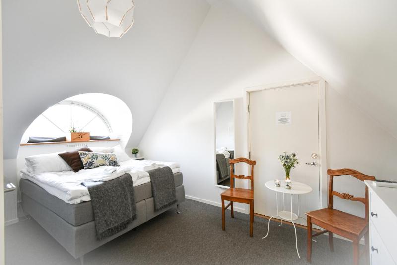 Litet Gårdsrum image 1